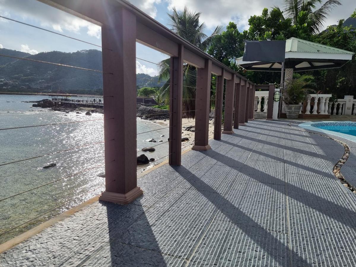 The Drake Seaside Apartment Beau Vallon  Bagian luar foto