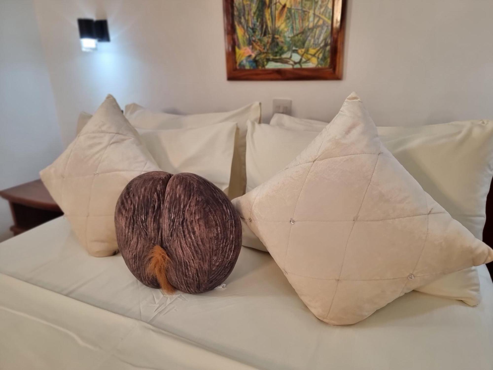 The Drake Seaside Apartment Beau Vallon  Bagian luar foto