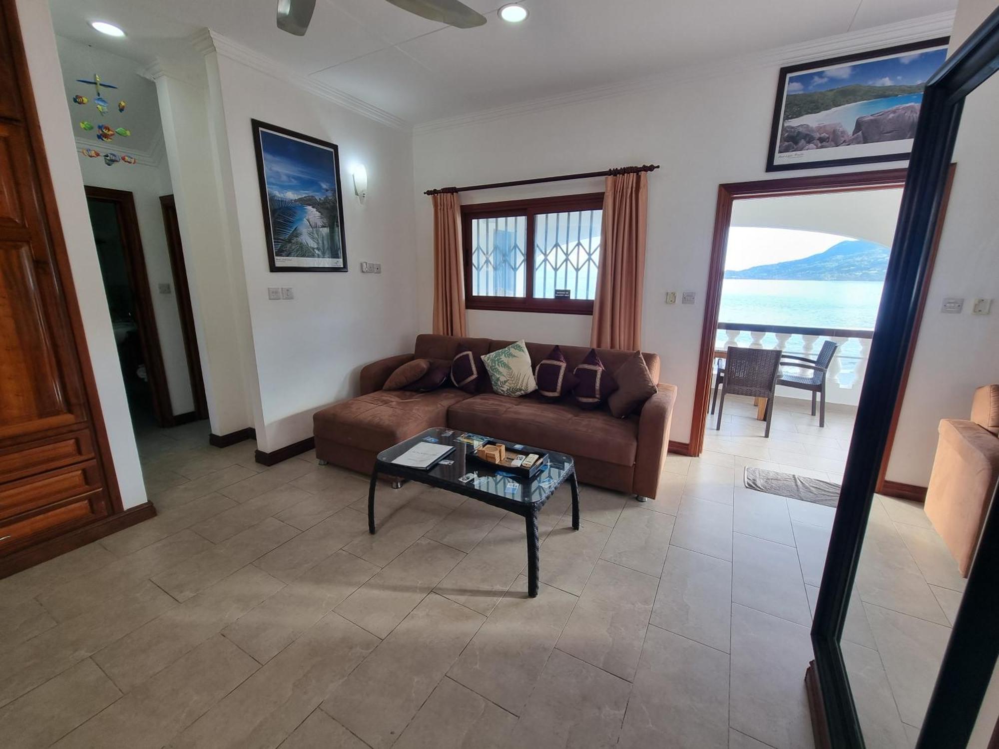 The Drake Seaside Apartment Beau Vallon  Bagian luar foto