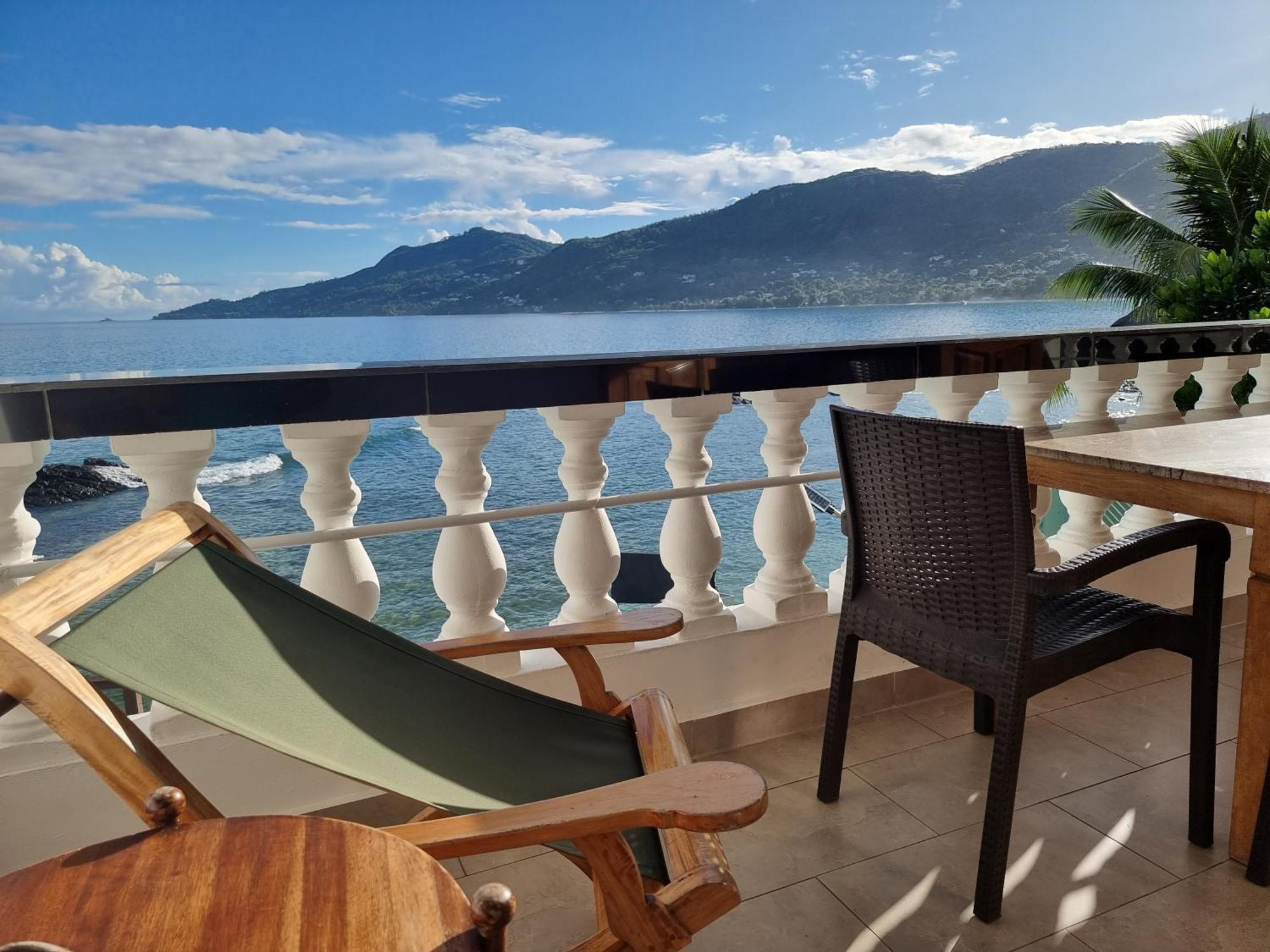 The Drake Seaside Apartment Beau Vallon  Bagian luar foto